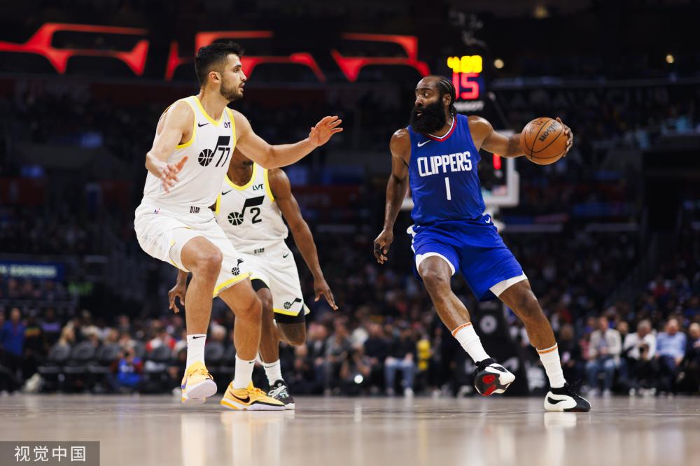 类似的中场 类似的中场